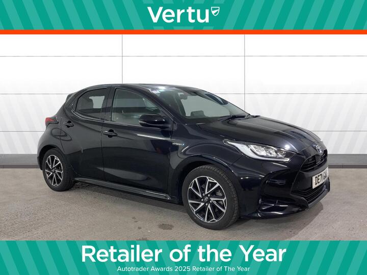 Toyota Yaris 1.5 VVT-h Design E-CVT Euro 6 (s/s) 5dr