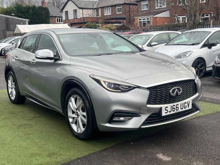 Infiniti Q30 1.5d Premium Euro 6 (s/s) 5dr