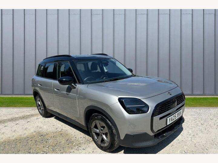 MINI Countryman 1.5C MHEV Classic Auto Euro 6 (s/s) 5dr