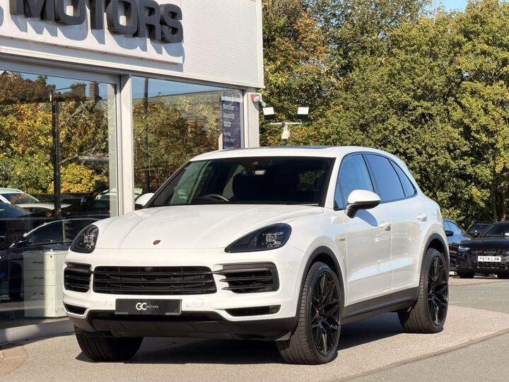 Porsche Cayenne 3.0 V6 E-Hybrid 17.9kWh TiptronicS 4WD Euro 6 (s/s) 5dr (3.6kW Charger)