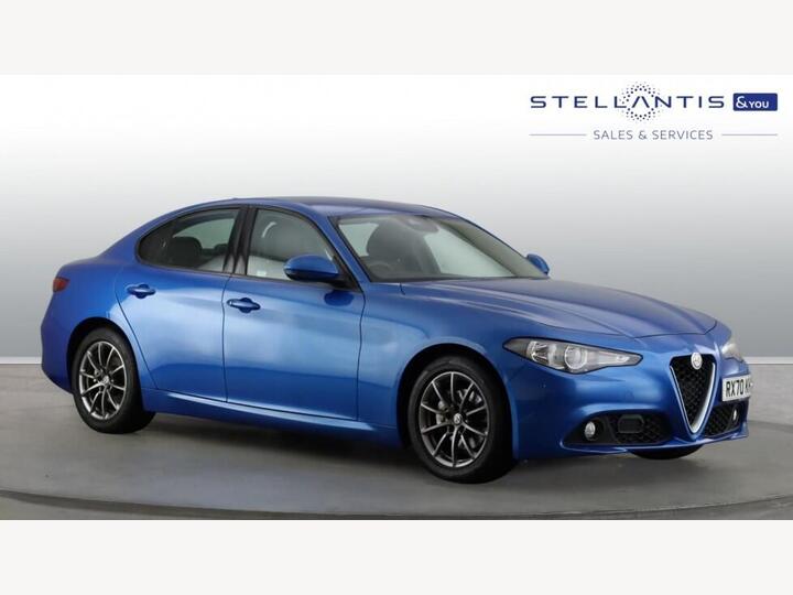 Alfa Romeo Giulia 2.2 TD Super Auto Euro 6 (s/s) 4dr Alfa Romeo Giulia 2.2 TD Super Auto Euro 6 (s/s) 4dr