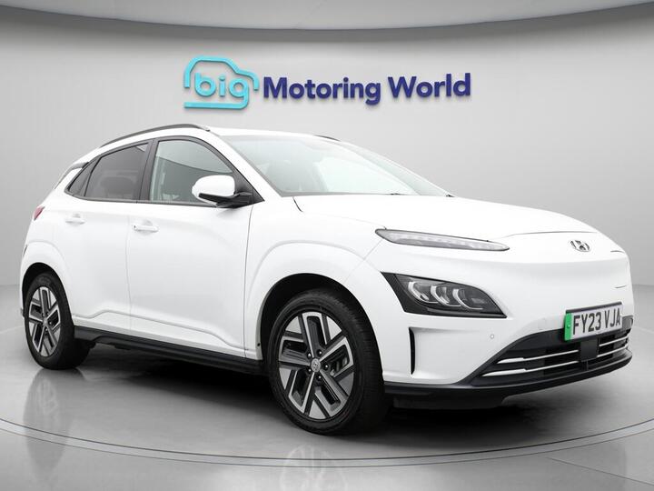 Hyundai KONA 39kWh Premium Auto 5dr (10.5kW Charger)
