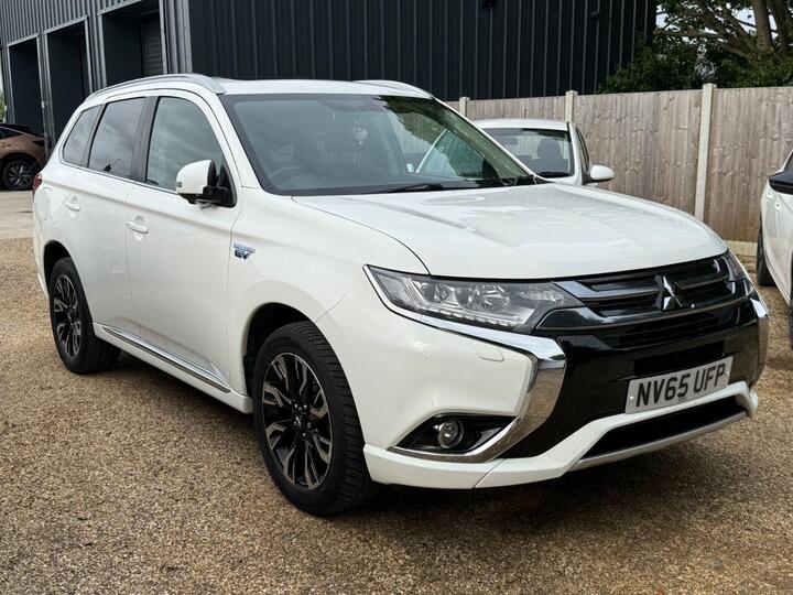 Mitsubishi OUTLANDER 2.0h 12kWh GX4h CVT 4WD Euro 6 (s/s) 5dr