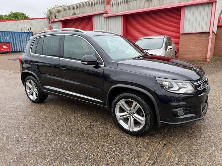 Volkswagen Tiguan 2.0 TDI BlueMotion Tech R-Line Edition 4WD Euro 6 (s/s) 5dr