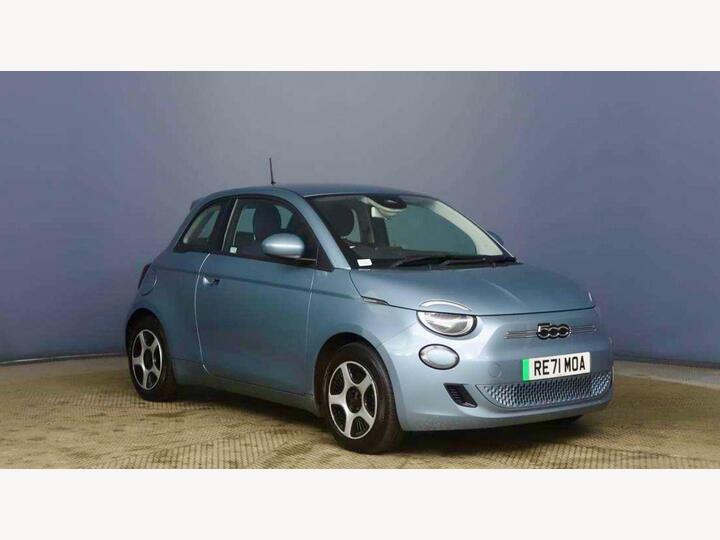 Fiat 500e 42kWh Passion Auto 3dr