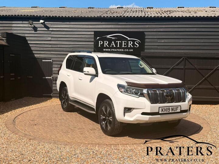 Toyota LAND CRUISER 2.8D Invincible Auto 4WD Euro 6 (s/s) 5dr (7 Seat)