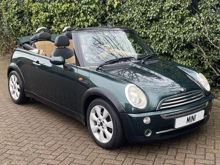 MINI Convertible 1.6 Cooper CVT Euro 3 2dr