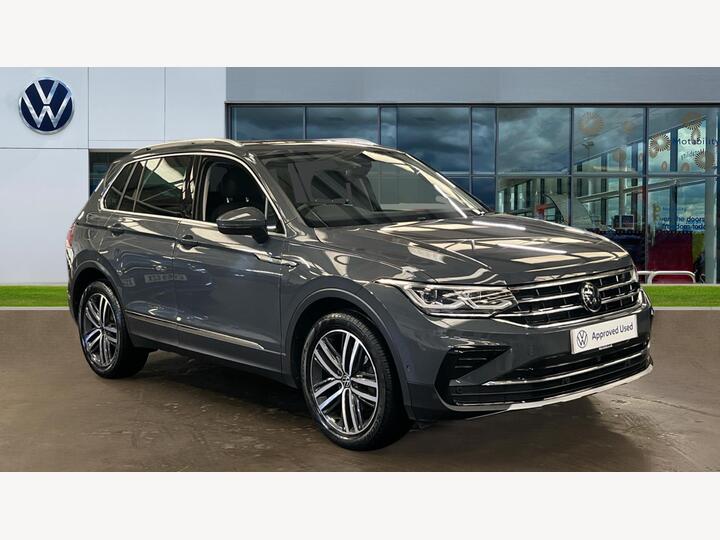Volkswagen Tiguan 2.0 TDI Elegance DSG Euro 6 (s/s) 5dr