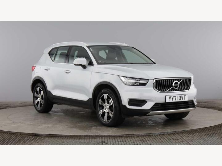 Volvo XC40 2.0 B4 MHEV Inscription DCT Auto AWD Euro 6 (s/s) 5dr