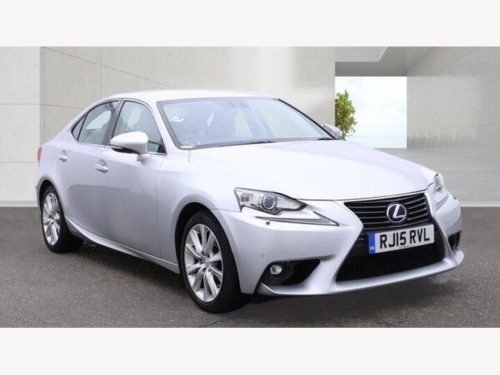 Lexus IS 2.5 300h Executive Edition E-CVT Euro 5 (s/s) 4dr