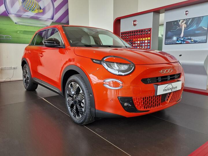 Fiat 600 Ice 1.2 MHEV La Prima E-DCT Euro 6 (s/s) 5dr