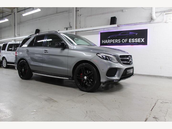 Mercedes-Benz GLE 3.0 GLE350d V6 AMG Line (Premium) G-Tronic 4MATIC Euro 6 (s/s) 5dr Mercedes-Benz GLE 3.0 GLE350d V6 AMG Line (Premium) G-Tronic 4MATIC Euro 6 (s/s) 5dr