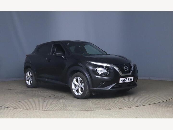 Nissan JUKE 1.0 DIG-T N-Connecta Euro 6 (s/s) 5dr