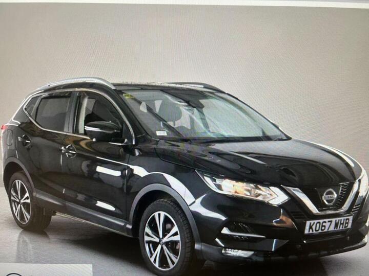 Nissan QASHQAI 1.5 DCi N-Connecta Euro 6 (s/s) 5dr