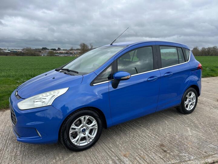 Ford B-Max 1.0T EcoBoost Zetec Euro 5 5dr