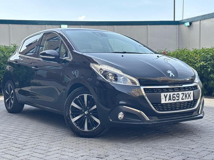 Peugeot 208 1.2 PureTech Tech Edition Euro 6 (s/s) 5dr