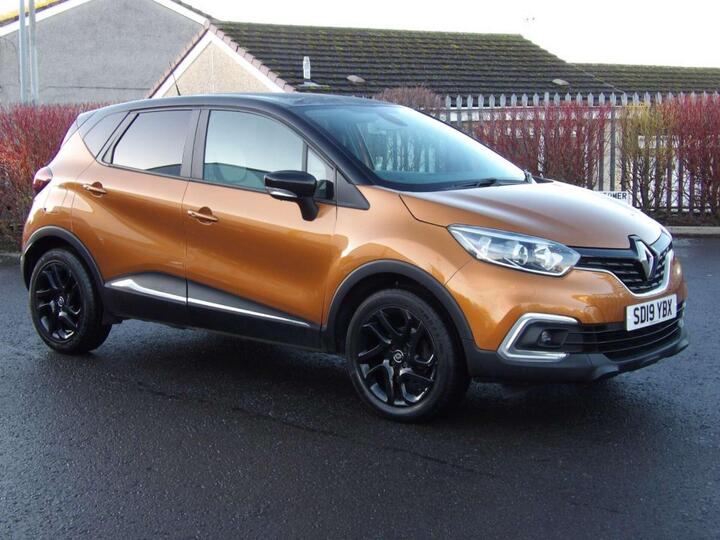 Renault Captur 0.9 TCe ENERGY Iconic Euro 6 (s/s) 5dr