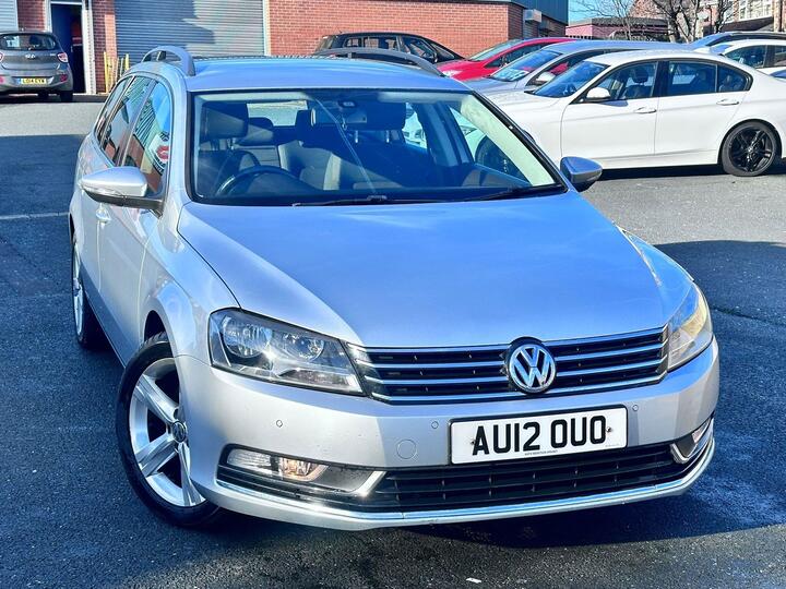 Volkswagen Passat 2.0 TDI BlueMotion Tech SE DSG Euro 5 (s/s) 5dr