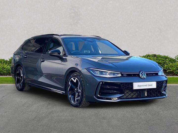 Volkswagen PASSAT 1.5 ETSI R-Line 5dr DSG