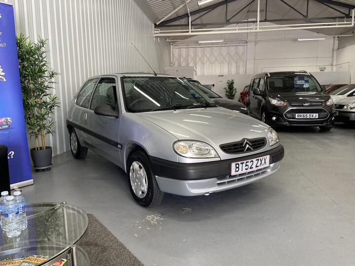 Citroen SAXO 1.1i Forte 3dr Citroen SAXO 1.1i Forte 3dr