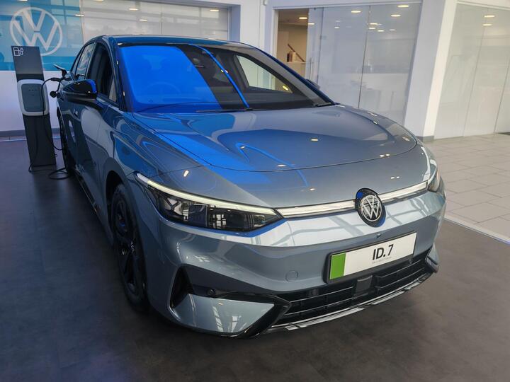 Volkswagen ID.7 Pro S 86kWh Match Fastback Auto 5dr