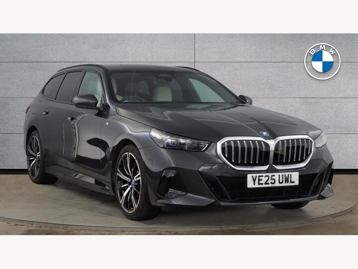 BMW 5 Series 2.0 530e 22.1kWh M Sport Touring Steptronic Euro 6 (s/s) 5dr