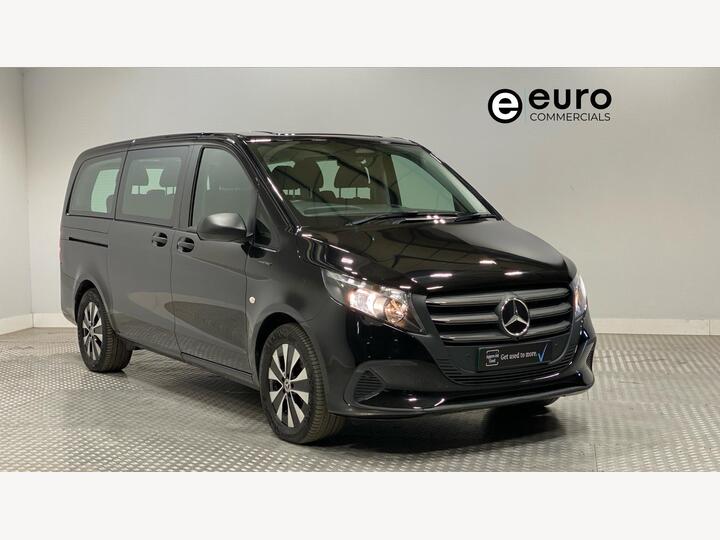 Mercedes-Benz Vito 100kWh SELECT Tourer Auto FWD L2 5dr (9Seat) Mercedes-Benz Vito 100kWh SELECT Tourer Auto FWD L2 5dr (9Seat)