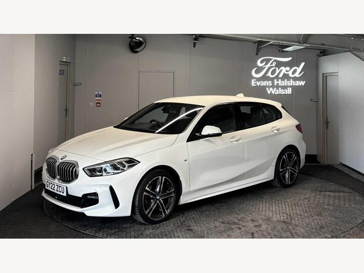 BMW 1 SERIES HATCHBACK 1.5 118i M Sport (LCP) DCT Euro 6 (s/s) 5dr