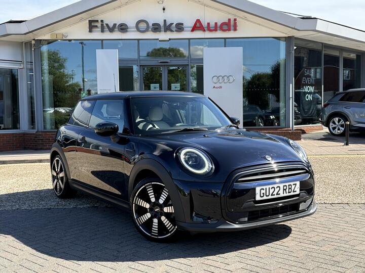 MINI HATCHBACK 1.5 Cooper Exclusive Steptronic Euro 6 (s/s) 3dr