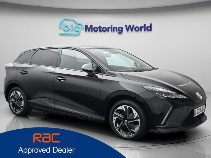 MG MG4 64kWh Trophy Long Range Auto 5dr