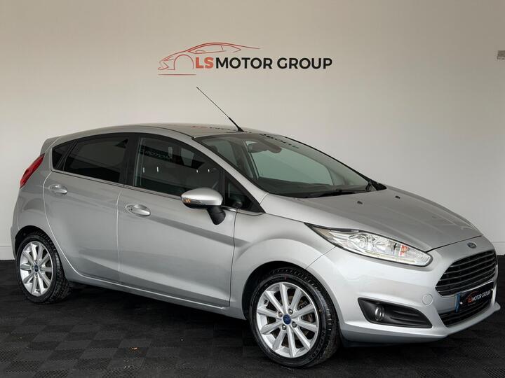 Ford Fiesta 1.0T EcoBoost Titanium Powershift Euro 6 5dr