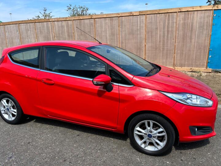 Ford Fiesta 1.25 Zetec Euro 6 3dr