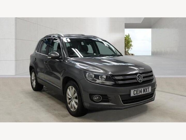 Volkswagen Tiguan 2.0 TDI BlueMotion Tech Match 2WD Euro 5 (s/s) 5dr