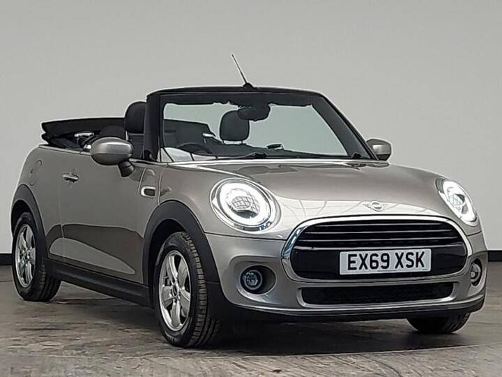 MINI Convertible 1.5 Cooper Classic Euro 6 (s/s) 2dr