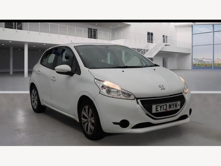 Peugeot 208 1.2 VTi Access+ Euro 5 5dr