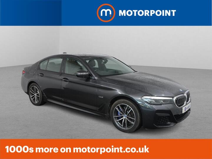 BMW 5 Series 2.0 530e 12kWh M Sport Steptronic Euro 6 (s/s) 4dr BMW 5 Series 2.0 530e 12kWh M Sport Steptronic Euro 6 (s/s) 4dr