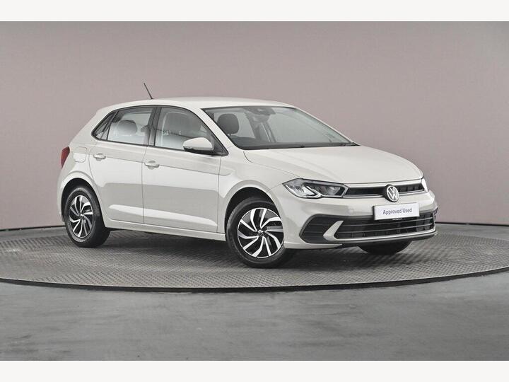 Volkswagen Polo 1.0 TSI Life Euro 6 (s/s) 5dr Volkswagen Polo 1.0 TSI Life Euro 6 (s/s) 5dr