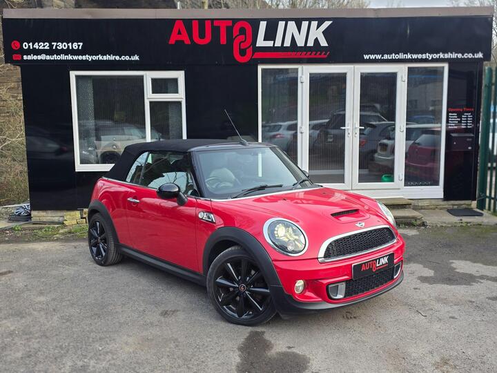 MINI Convertible 2.0 Cooper SD Euro 5 (s/s) 2dr