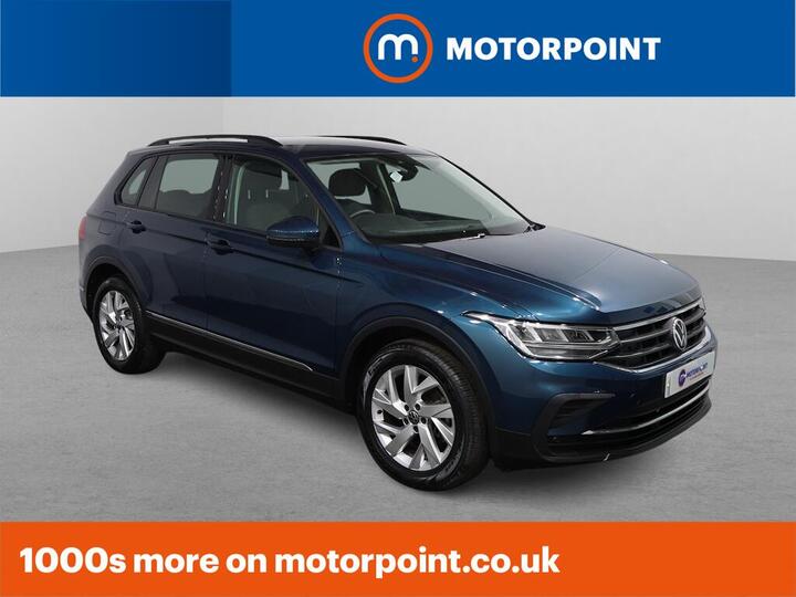 Volkswagen Tiguan 1.5 TSI Life DSG Euro 6 (s/s) 5dr Volkswagen Tiguan 1.5 TSI Life DSG Euro 6 (s/s) 5dr