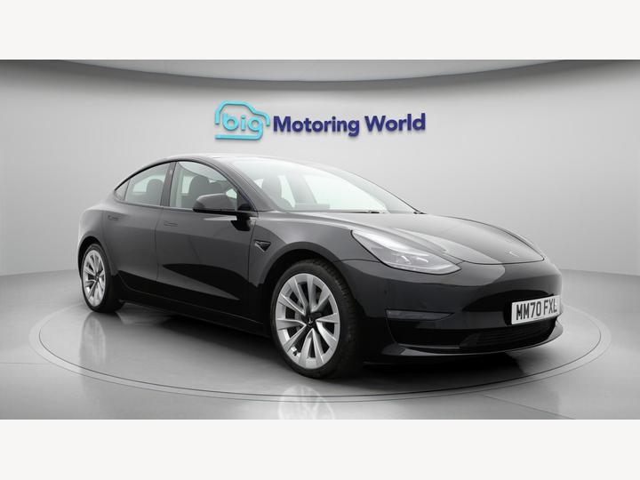 Tesla Model 3 (Dual Motor) Long Range Auto 4WDE 4dr