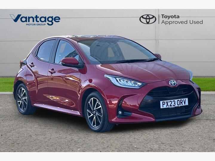 Toyota Yaris 1.5 VVT-h Design E-CVT Euro 6 (s/s) 5dr