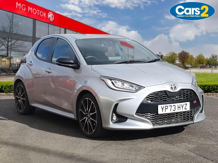 Toyota Yaris 1.5 VVT-h GR SPORT E-CVT Euro 6 (s/s) 5dr