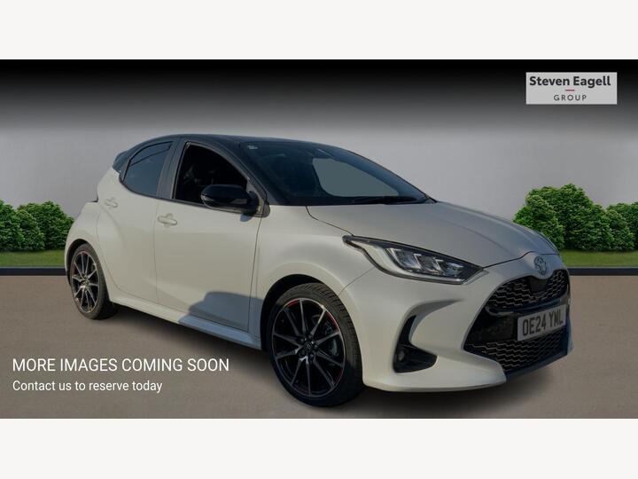 Toyota Yaris 1.5 VVT-h GR SPORT E-CVT Euro 6 (s/s) 5dr