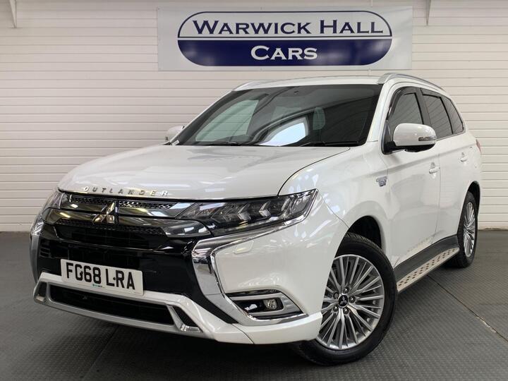 Mitsubishi Outlander 2.4h TwinMotor 13.8kWh 4h CVT 4WD Euro 6 (s/s) 5dr