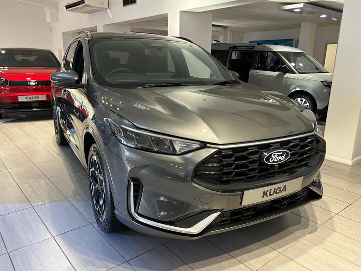 Ford Kuga 2.5 EcoBoost Duratec 14.4kWh ST-Line X CVT Euro 6 (s/s) 5dr