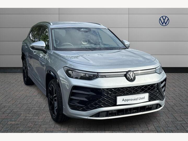 Volkswagen Tayron 1.5 TSI EHybrid 19.7kWh R-Line DSG Euro 6 (s/s) 5dr