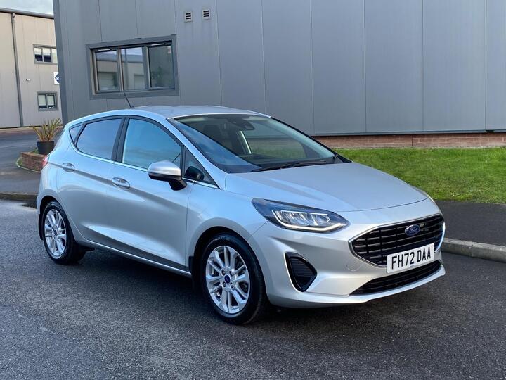 Ford Fiesta 1.0T EcoBoost MHEV Titanium Euro 6 (s/s) 5dr