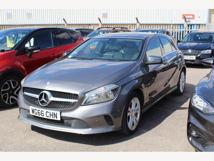 Mercedes-Benz A Class 1.5 A180d Sport (Executive) Euro 6 (s/s) 5dr