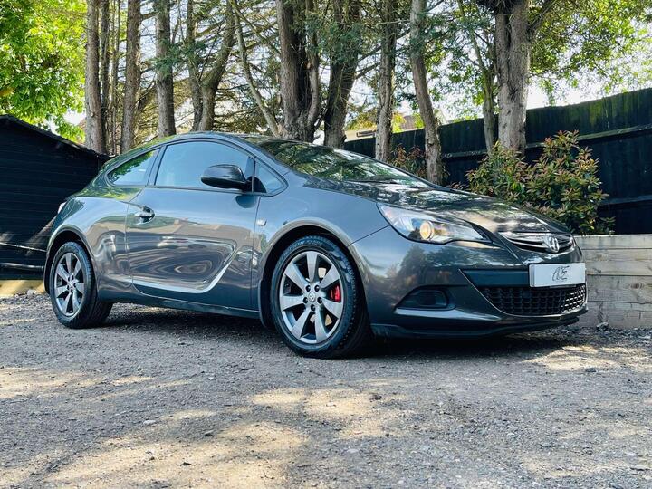 Vauxhall ASTRA 1.4T Sport Auto Euro 5 3dr Vauxhall ASTRA 1.4T Sport Auto Euro 5 3dr