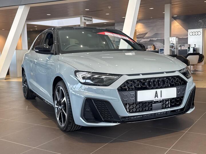 Audi A1 1.0 TFSI 30 Black Edition Sportback S Tronic Euro 6 (s/s) 5dr